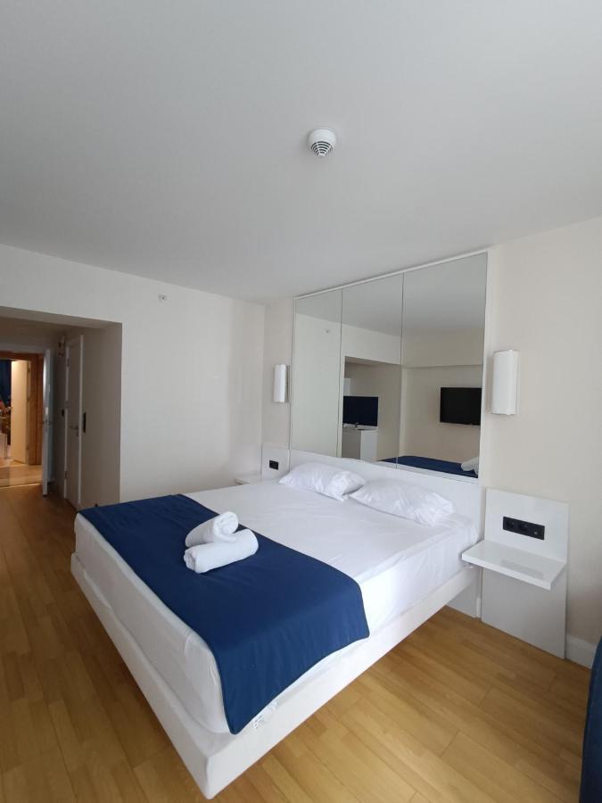 Orbi City Aparthotel Batumi Exterior photo