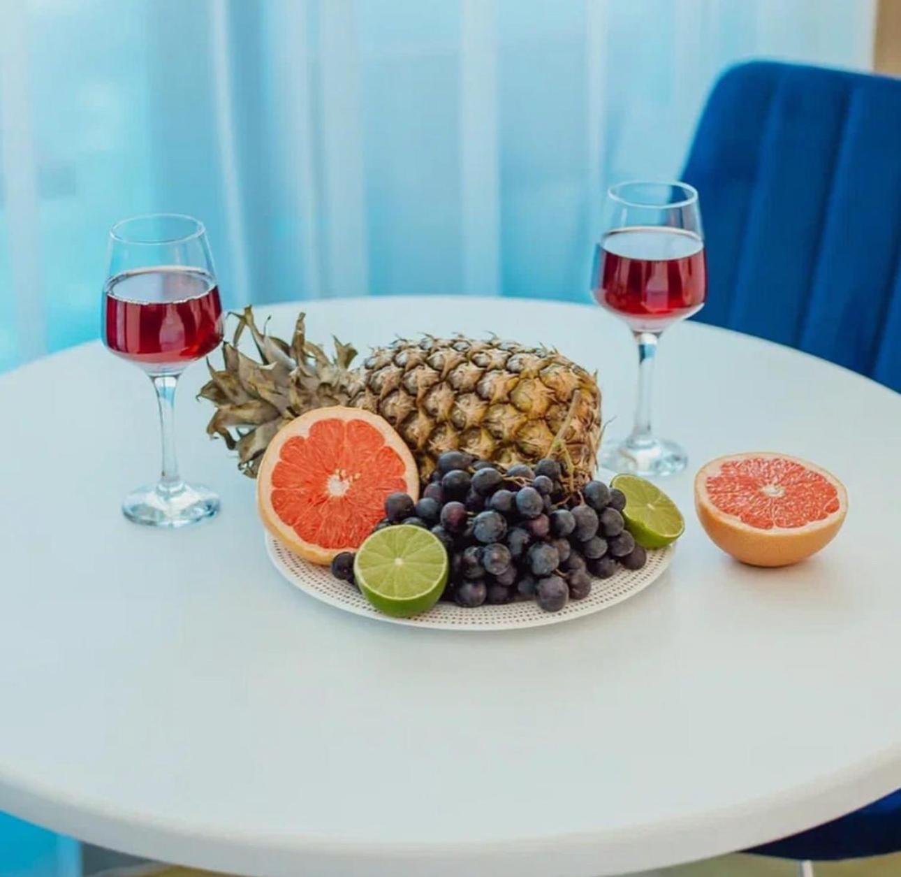 Orbi City Aparthotel Batumi Exterior photo